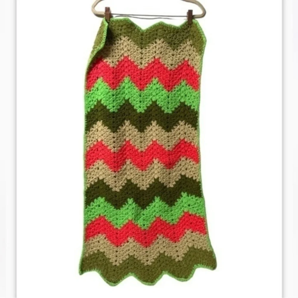 Retro Multi-Color Greens Pinks & Red Zig Zag Afghan Blanket Throw Crochet Afghan